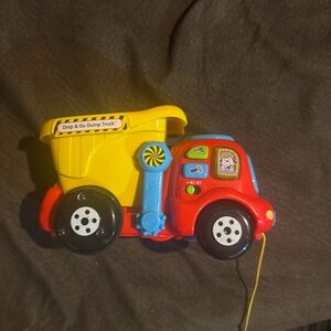 Vtech‎ Drop and Go Dump Truck Toddler Toy Construction Lights and Sounds Works